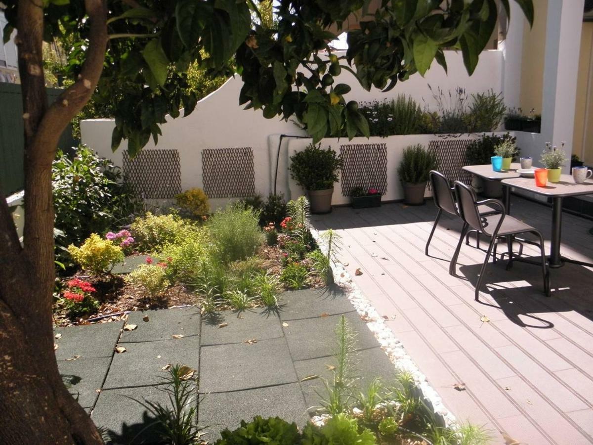Sunny Orange Garden Apartment In Central Lisboa Exterior foto